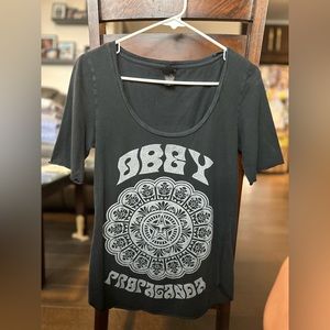 Obey back t-shirt (M)